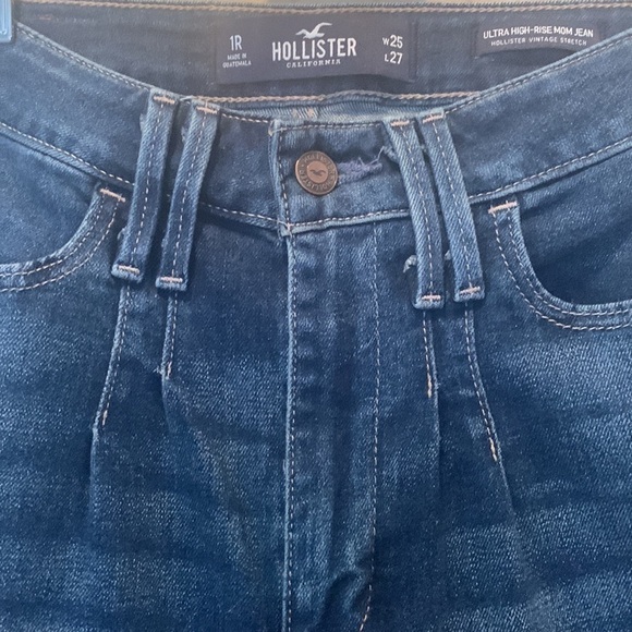 Hollister | Ultra High-Rise Mom Vintage Wash Stretch Blue Y2K Jeans 25 x 27 1R - Picture 4 of 16